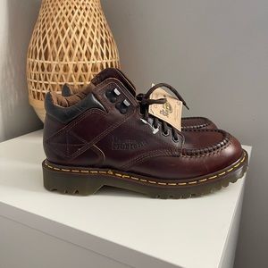 Vintage DR MARTENS NWT Air Wair 8060 brown work ankle boots made in England